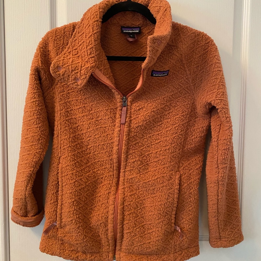 MOVING SALE- Patagonia XS zip sweater
